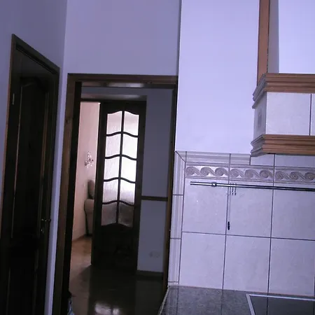 شقة Kaupmehe Accomodation *